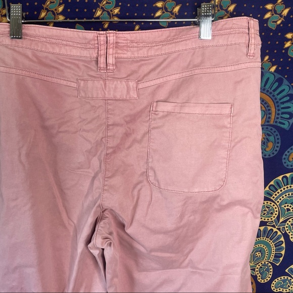 HOST PICK! 🦋5/20$🦋 Pastel Pink fabric jeans - Picture 12 of 12